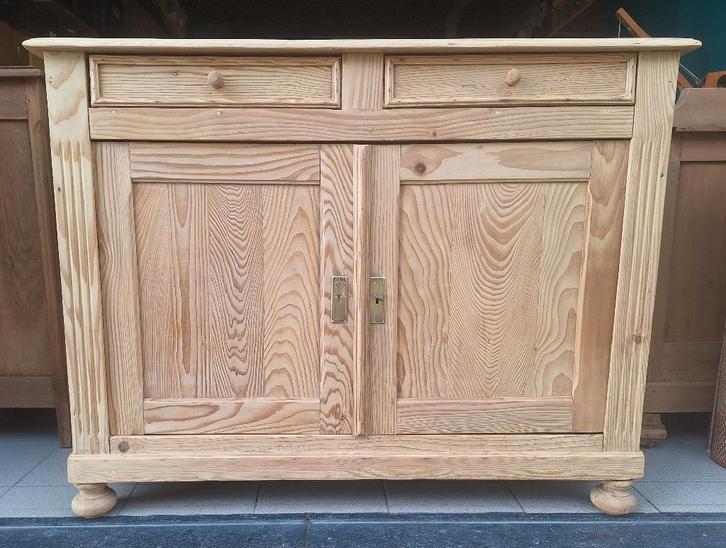 Commode in massief grenen, Antiek en Kunst, Antiek | Meubels | Kasten, Ophalen