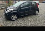 Peugeot 107,1,3 essence  2011 euro 5, Auto's, Peugeot, Euro 5, Elektrische ramen, Zwart, Particulier