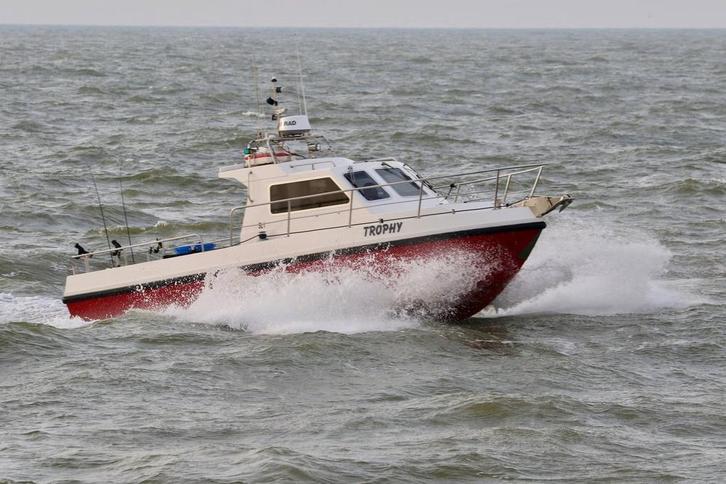 Cygnus Tornado 28, Watersport en Boten, Motorboten en Motorjachten, Ophalen