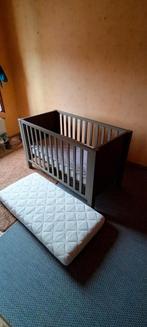 Lit bébé avec ou sans matelas, Enfants & Bébés, Berceaux & Lits, Enlèvement, Utilisé