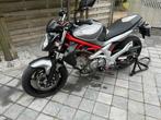 suzuki gladius 650cc **18000km** abs ** topkoffer**, Motoren, 2 cilinders, Motorrijbewijs A, Bedrijf, Meer dan 35 kW