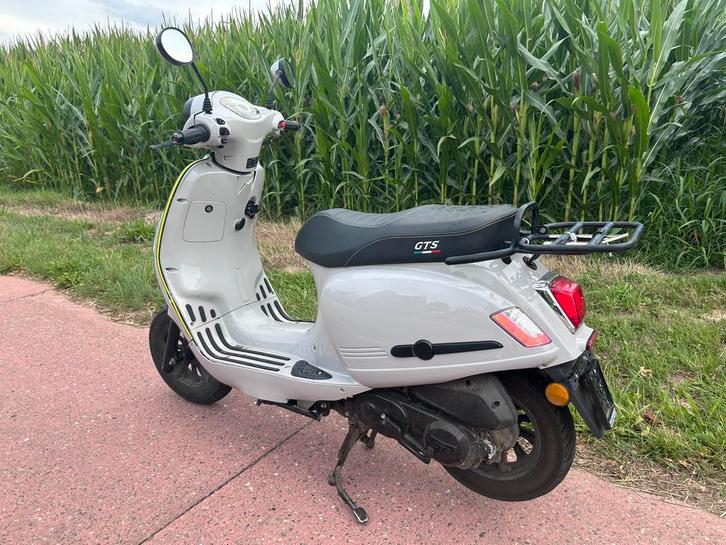 Gts Bravo A klasse *Schade*, Fietsen en Brommers, Snorfietsen en Snorscooters, Gebruikt, Benzine, Ophalen