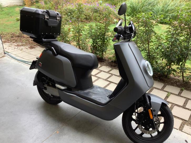 Niu NQI GTs standaard range mat grijs 80 km/u, Fietsen en Brommers, Scooters | Overige merken, Zo goed als nieuw, Elektrisch, Ophalen