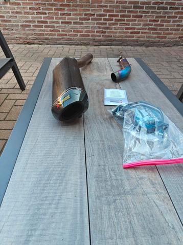 Akrapovic slip on  beschikbaar voor biedingen