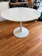 Ronde tulpen tafel + 3 stoelen, Huis en Inrichting, Ophalen, Zo goed als nieuw