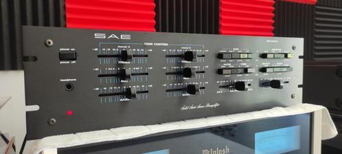SAE 3000 voorversterker., Audio, Tv en Foto, Versterkers en Ontvangers, Zo goed als nieuw, Ophalen of Verzenden