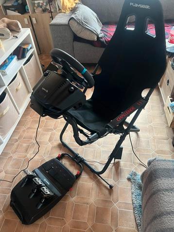 Vend siege plus volant logitech g29 pédalier ps5 ps4, Enlèvement, Comme neuf, PlayStation 5