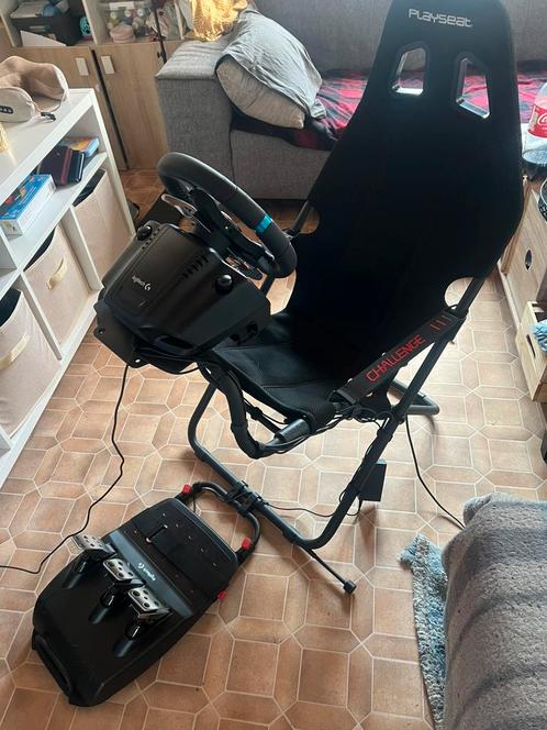 Vend siege plus volant logitech g29 pédalier ps5 ps4, Games en Spelcomputers, Spelcomputers | Sony Consoles | Accessoires, Zo goed als nieuw