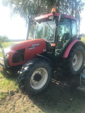 ZETOR PROXIMA 8441 disponible aux enchères