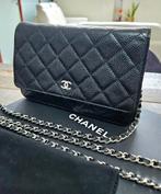 Sac à main Chanel avec chaîne (WOC) - ensemble complet - men, Enlèvement ou Envoi, Comme neuf, Noir, Sac à main