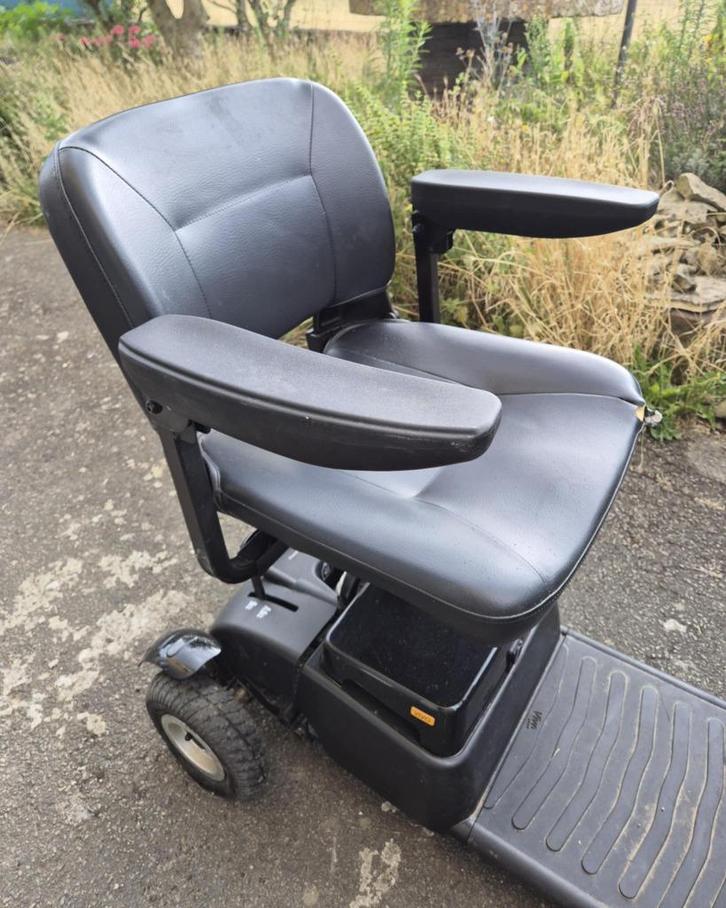 Elektrische rolstoel, Diversen, Brommobielen en Scootmobielen, Gebruikt, Overige merken, 26 t/m 35 km, Ophalen