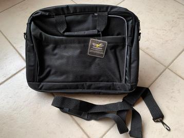 Nieuwe laptoptas met dubbele rits 15"  beschikbaar voor biedingen