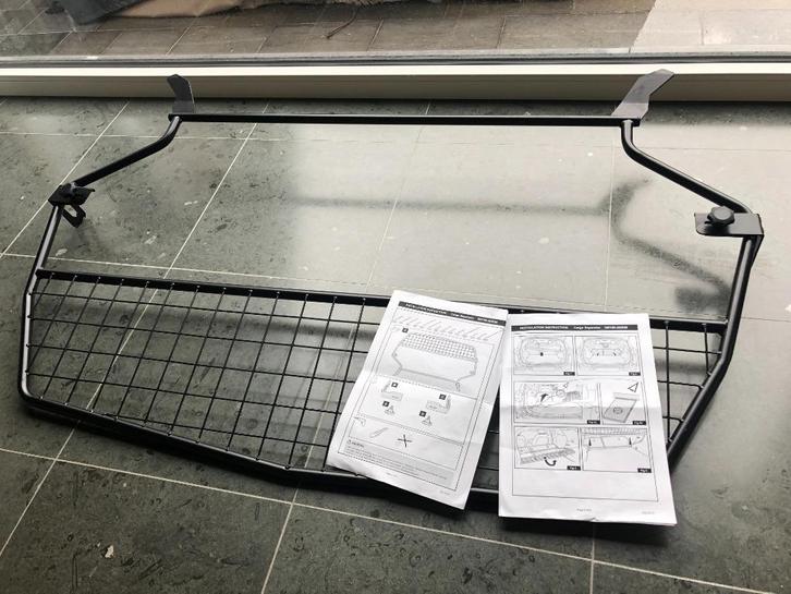 Kia Sportage Hondenrek/Bagageafscheidingsraster in metaal, Auto diversen, Hondenrekken, Zo goed als nieuw, Ophalen