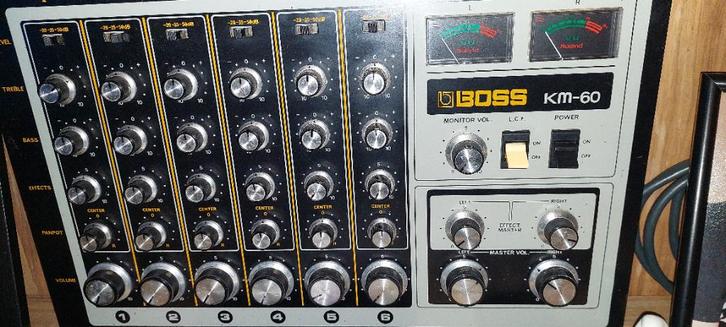 Boss KM-60 analoge summing mixer, Muziek en Instrumenten, Mengpanelen, Gebruikt, 5 tot 10 kanalen, Ophalen