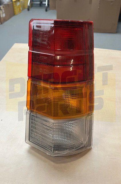 Opel Kadett E (9/84-9/93) Caravan achterlicht Rechts (Bescha, Auto-onderdelen, Verlichting, Opel, Nieuw, Ophalen of Verzenden