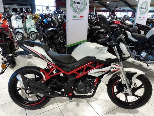 Benelli BN 125 BLANC, Motoren, Motoren | Benelli, Bedrijf, Naked bike, 11 kW of minder, Ophalen