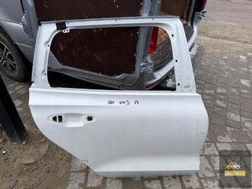 Volvo V60 II Rechter achterdeur beschikbaar voor biedingen