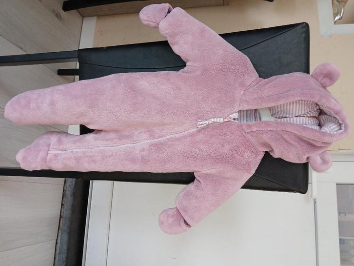 Schattig berenpakje maat 68, Kinderen en Baby's, Babykleding | Maat 68, Zo goed als nieuw, Meisje, Pakje, Ophalen of Verzenden