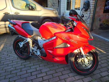 Mooie VFR VTEC 800, Motoren, Motoren | Honda, 4 cilinders, Particulier, Meer dan 35 kW, 800 cc