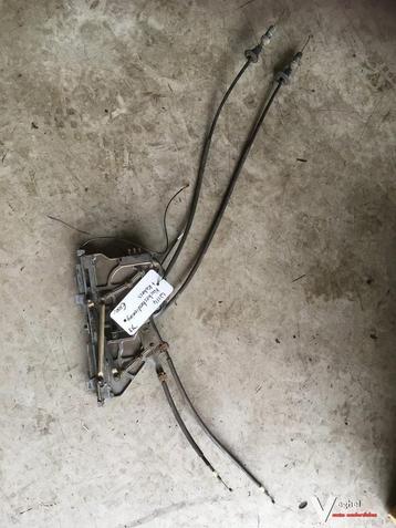 mercedes w114 kachelbediening + kabels 1973 beschikbaar voor biedingen