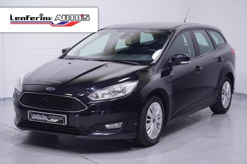 Ford Focus Wagon 1.5 TDCI Business Clima Cruise Trekhaak, Auto's, Ford, Bedrijf, Focus, ABS, Airbags, Alarm, Boordcomputer, Centrale vergrendeling