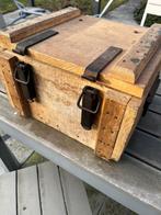 Oude houten kistje, Ophalen, Gebruikt