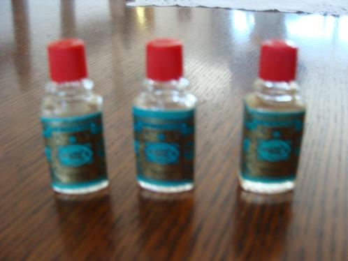 ② Lot, 3 mini bouteilles d'eau de Cologne, vintage — Parfums