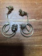 Goudkleurige oorringen met pyriet, Handtassen en Accessoires, Ophalen of Verzenden
