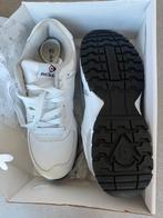 Werkschoenen maat 39. Nieuw! Merk Dunlop, Tuin en Terras, Werkkleding, Ophalen of Verzenden, Zo goed als nieuw