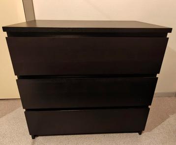 IKEA MALM
Ladekast met 3 laden beschikbaar voor biedingen