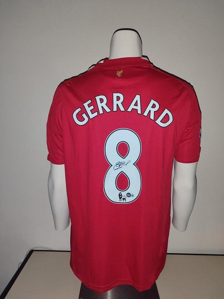 Steven Gerrard a signé un maillot de Liverpool avec un mante, Collections, Articles de Sport & Football, Neuf, Maillot, Enlèvement ou Envoi