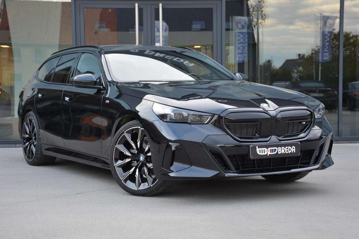 BMW 5 Serie 520 I Touring M-Sport/Pano/Trekhaak/Seatventilat, Auto's, BMW, Bedrijf, Te koop, 5 Reeks, 360° camera, ABS, Achteruitrijcamera