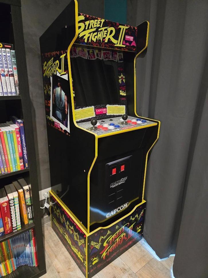 Borne arcade 1up Street Fighter II, Consoles de jeu & Jeux vidéo, Consoles de jeu | Autre, Comme neuf, Enlèvement