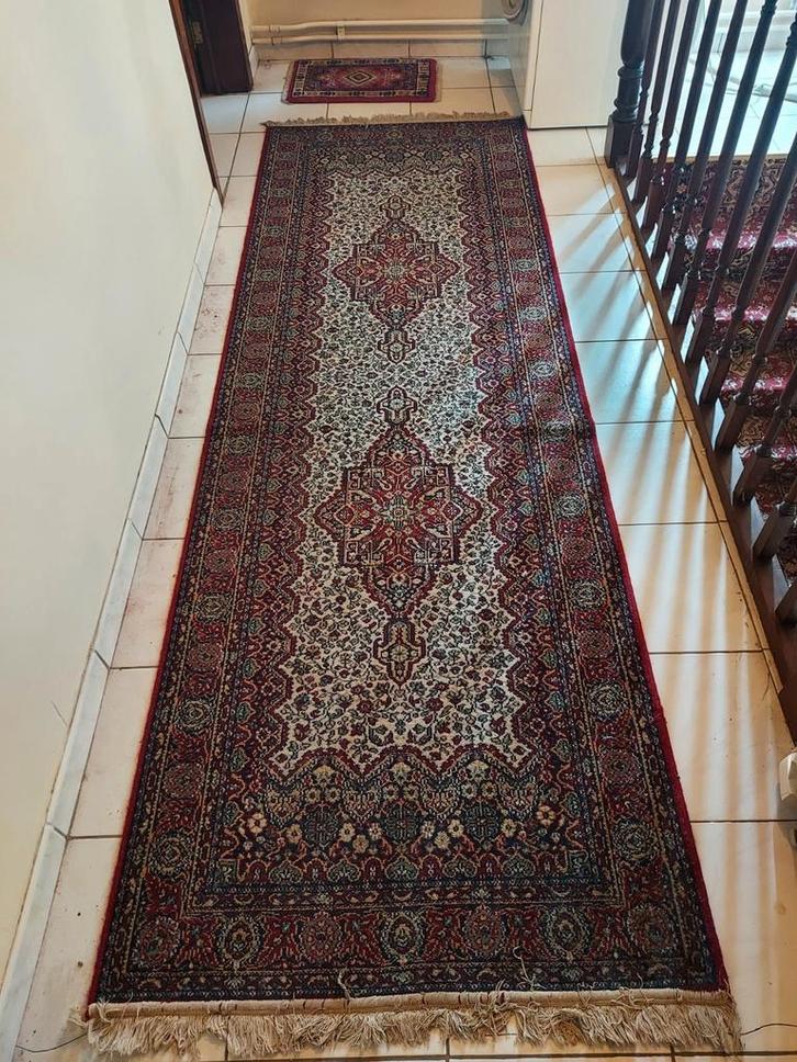 Klassiek oosters wollen tapijt – 3m x 105cm, Antiek en Kunst, Antiek | Tapijten, Tafelkleden en Textiel, Ophalen