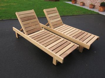 2 chaises longues modernes à vendre (prix d'hiver)