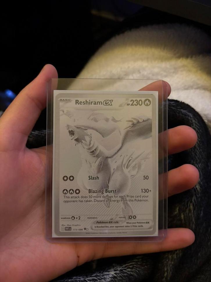 Top hits black bolt en white flare, Hobby en Vrije tijd, Verzamelkaartspellen | Pokémon, Nieuw, Meerdere kaarten, Foil, Ophalen