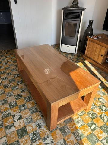 Salontafel teak + bescherming beschikbaar voor biedingen