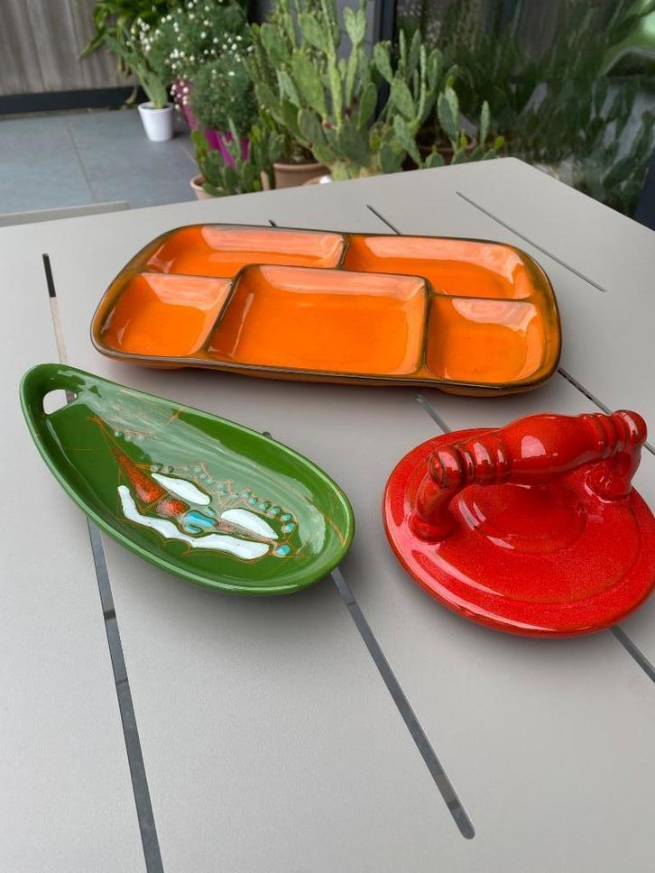 Vintage schaal, eetbord en deksel moor koffiepot, Antiek en Kunst, Antiek | Schalen, Ophalen of Verzenden