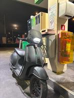 Vespa sprint 50cc A klasse, Ophalen, Klasse A (25 km/u), Zo goed als nieuw, Benzine