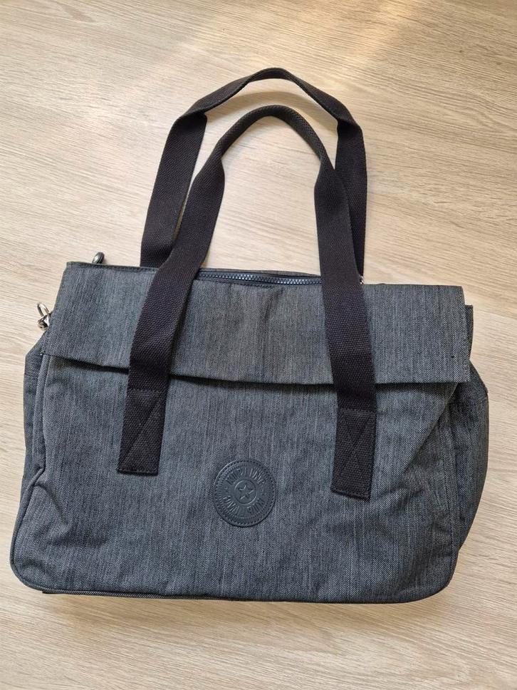 Kipling laptoptas, Informatique & Logiciels, Sacoches d'ordinateur portable, Comme neuf, Sac à bandoulière, 16 pouces, Enlèvement ou Envoi