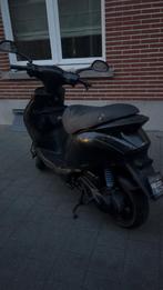 piaggio zip A klasse, Fietsen en Brommers, Scooters | Piaggio, Ophalen, Zo goed als nieuw, Zip