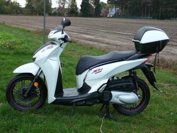 HONDA SH 300i ABS beschikbaar voor biedingen