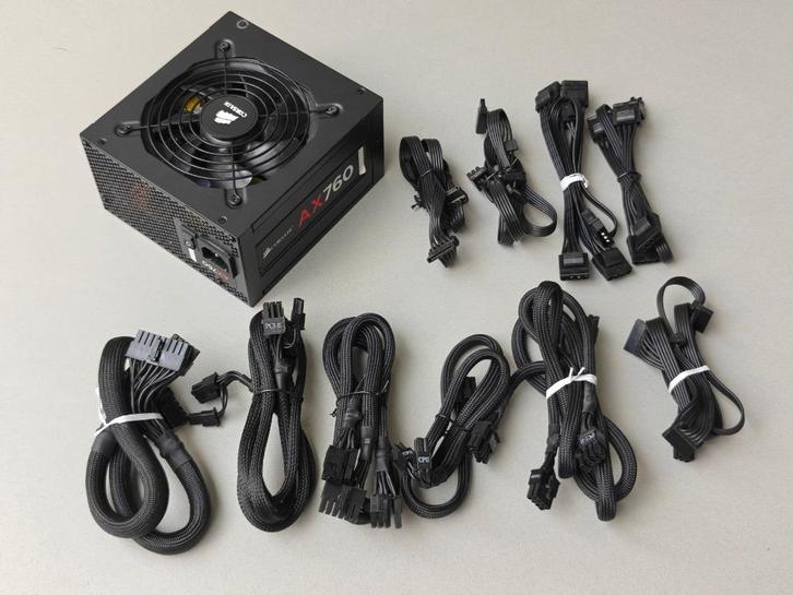 Corsair AX760 ATX-voeding 760 Watt 80 PLUS PLATINUM modular, Computers en Software, Interne voedingen, Zo goed als nieuw, Ophalen of Verzenden