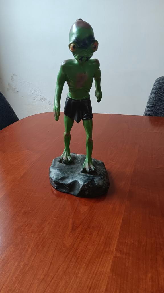 Oddworld abe statue, Collections, Statues & Figurines, Utilisé, Fantasy, Enlèvement ou Envoi
