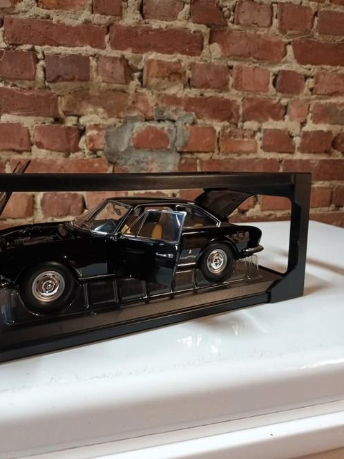Schaalmodel peugeot 504 coupé, in nieuwstaat in ovp., Hobby en Vrije tijd, Modelauto's | 1:18, Zo goed als nieuw, Norev, Ophalen of Verzenden