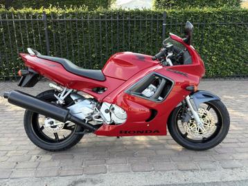 Honda CBR 600  beschikbaar voor biedingen
