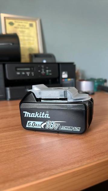 Makita 18V 6.0ah Accu BL1860B Nieuw beschikbaar voor biedingen