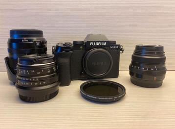 Fujifilm X-S10 + 3 Lenses and accessories 