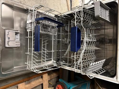 Siemens vaatwasser xl, Elektronische apparatuur, Vaatwasmachines, Gebruikt, Inbouw, Minder dan 85 cm, 45 tot 60 cm, Energieklasse A of zuiniger