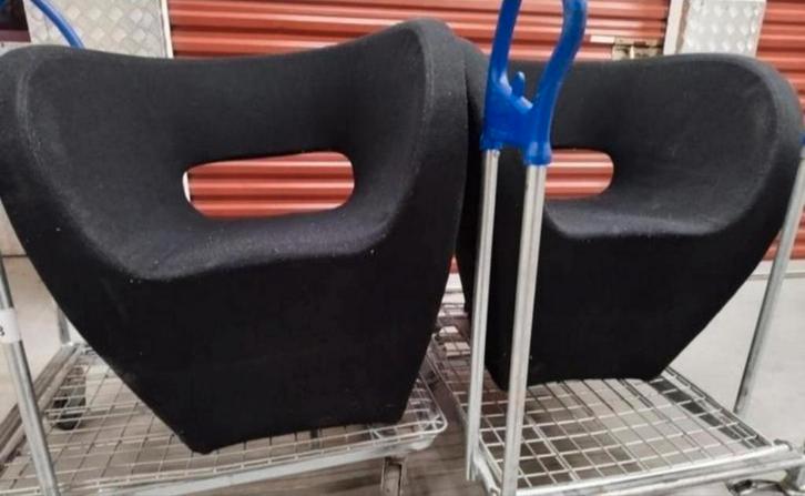 Mes 😀 2 🛋️ FAUTEUILS OCCHIO ? Design RON ARAD ? Tissu Bleu, Maison & Meubles, Accessoires pour la Maison | Autre, Utilisé, Enlèvement